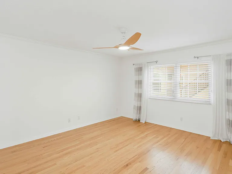 2025 E Balboa Blvd — Photo 19