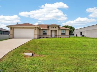 2714 NW 1st Pl, Cape Coral, FL 33993