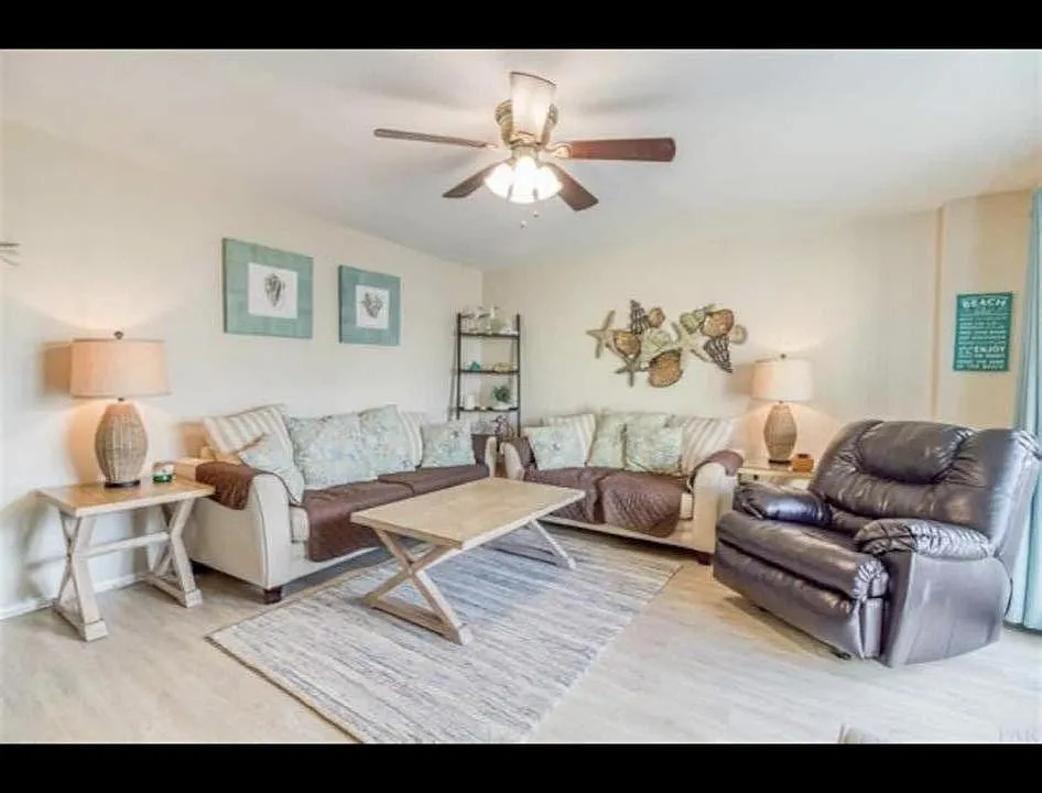 1100 Fort Pickens Rd #C3