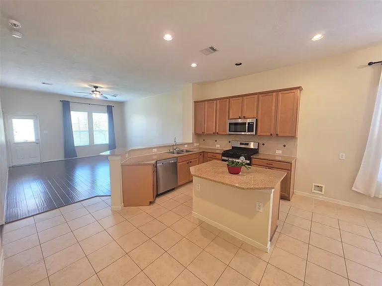 2954 Smokey Forest Ln — Photo 6