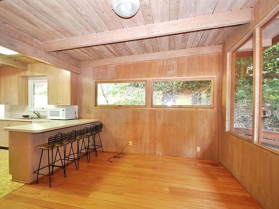 5th image of 330 W Blithedale Ave