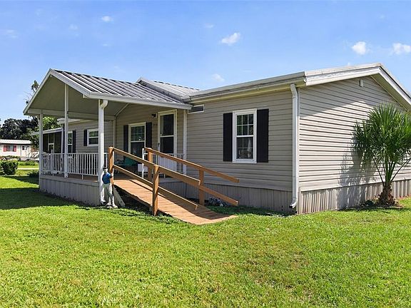 3rd image of 2956 SW 89TH PLACE
