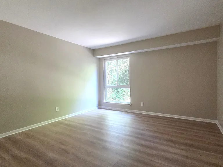 705 Meadowbrook Dr #705 — Photo 8
