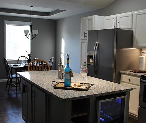 4th image of 635 Pleasant View St Unit 113