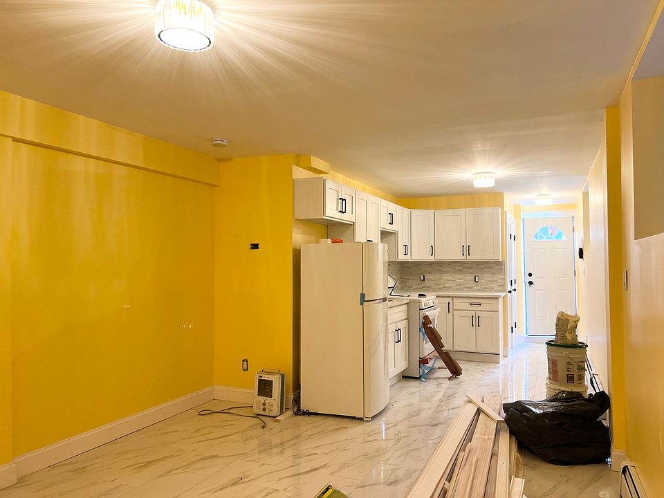 2nd image of 68 Glenwood Ave #1