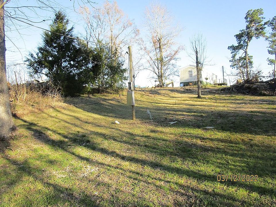 2nd image of 396 White Oak Cv