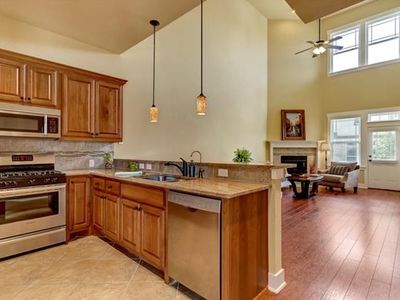 2930 Grand Oaks Loop APT 2004, Cedar Park, TX, 78613