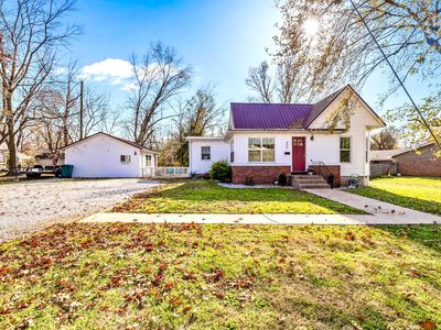 407 W Benton Street, Monett, MO, 65708
