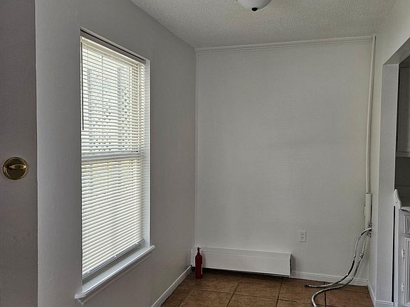 3rd image of 9621 Smith Ave #A