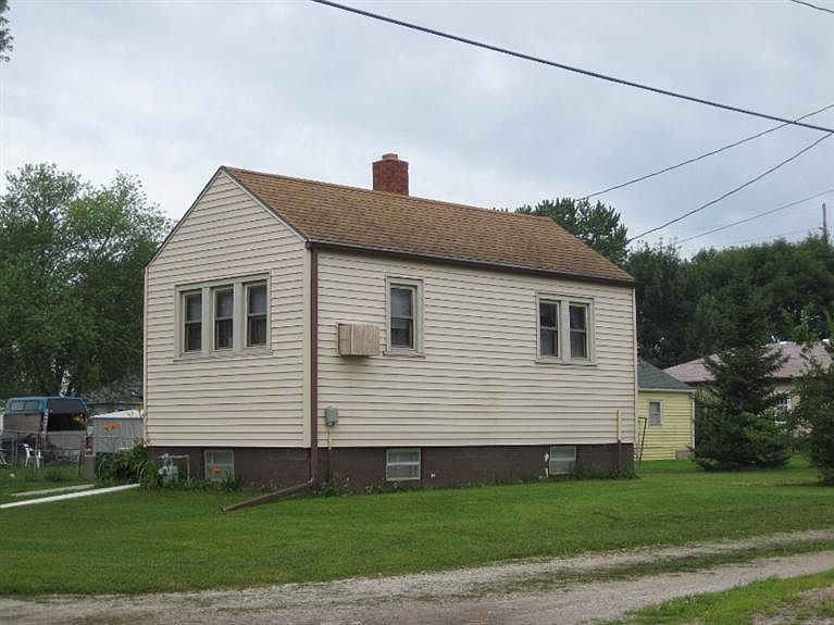 2nd image of 1605 N 2nd St