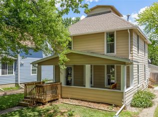 417 8th St, West Des Moines, IA 50265