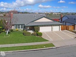 2707 Michael Dr, Thousand Oaks, CA 91320