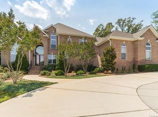 5046 Stone Ridge Dr, Gastonia, NC 28056