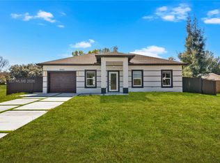 30095 Beech Rd, Punta Gorda, FL 33982