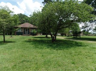 740 Carrier Mills Rd, Harrisburg, IL 62946