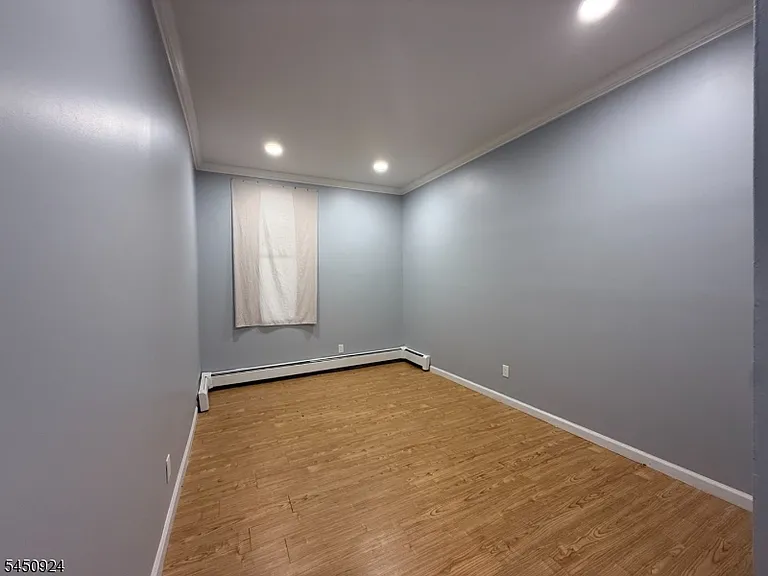 52 Lafayette Ave #1 — Photo 7