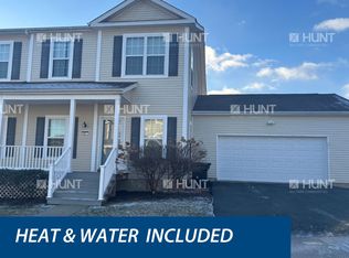 41 Sluga Dr, New Windsor, NY 12553