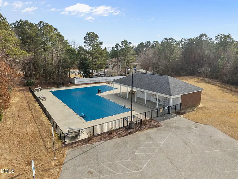 19 Bethany Cir — Photo 4