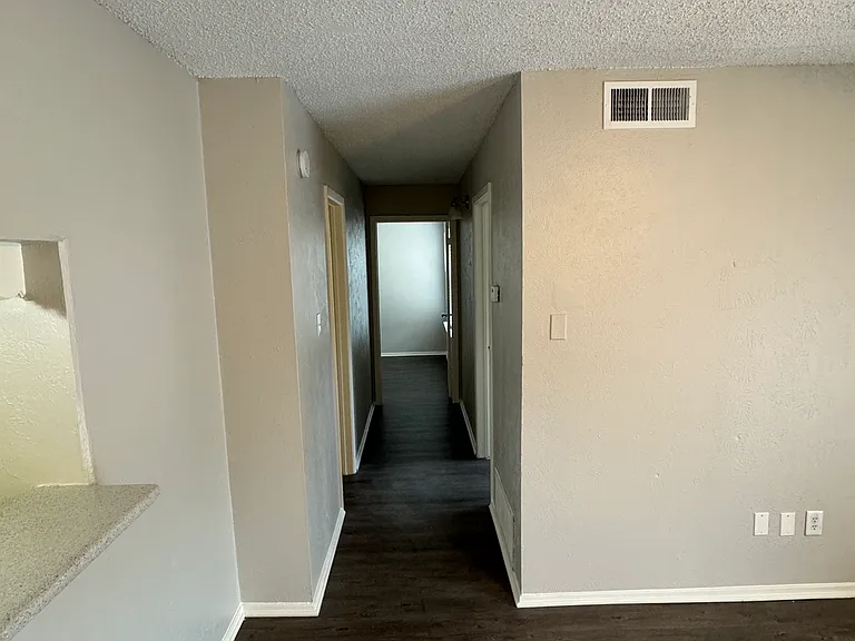 Glen Hollow — Photo 21