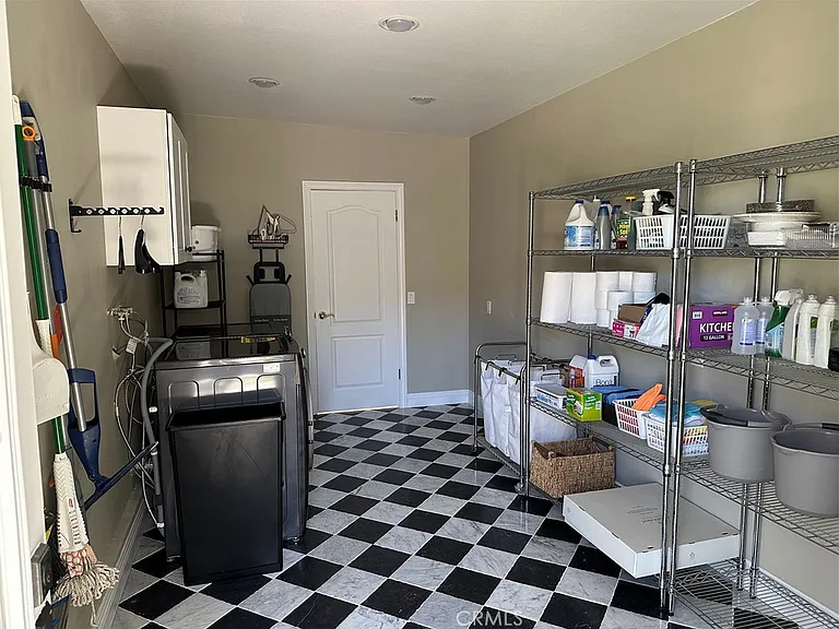 3601 Sausalito Dr — Photo 21