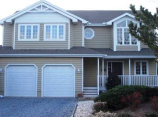 104 W Cape Shores Dr, Lewes, DE 19958