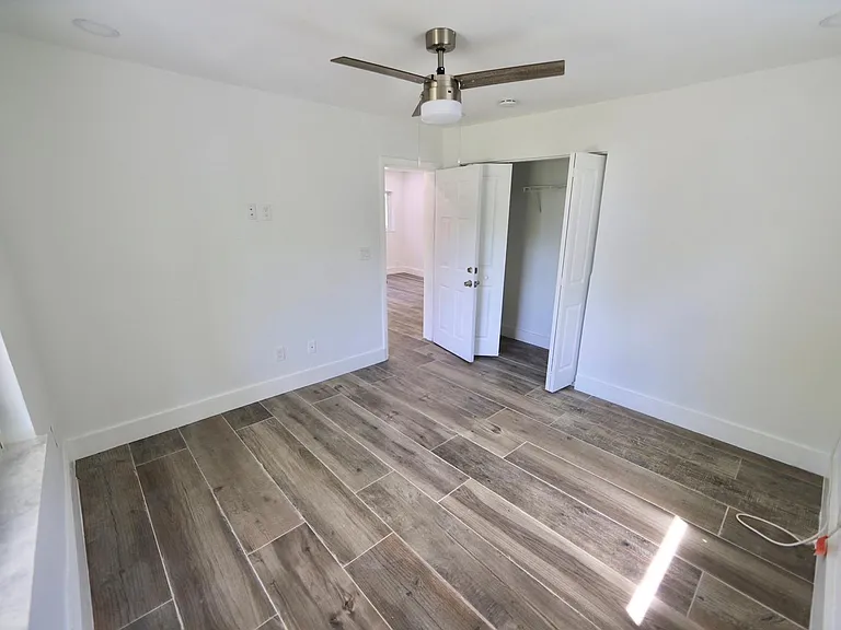 Master South bedroom