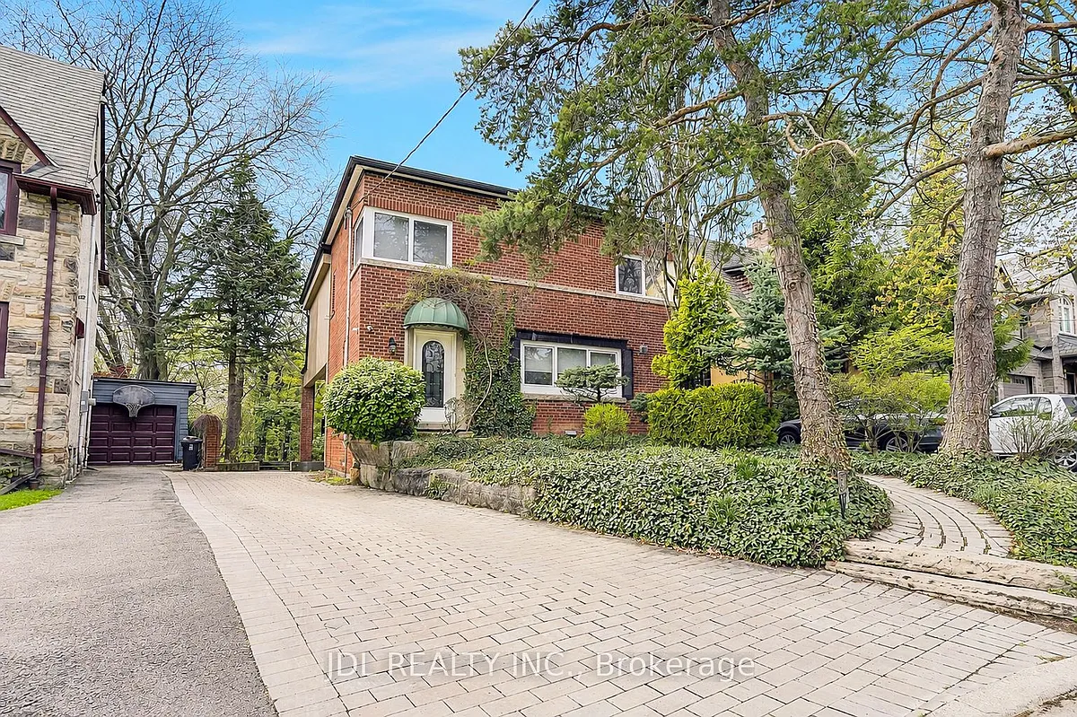 Building Photo - 6 Nesbitt Dr