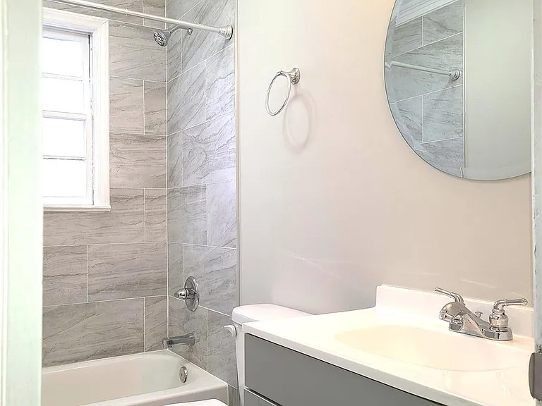 90 Creswell Dr NE — Photo 8