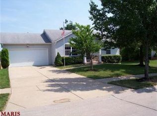 121 Christina Marie Dr, O'Fallon, MO
