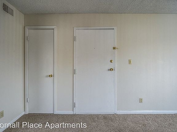 3rd image of 421 W 87th St APT 12