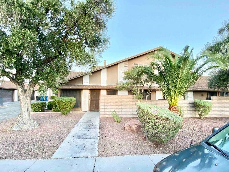 1st image of 3184 Juanita Dr