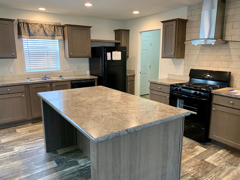 1st image of 33342 Apple Blossom Ct