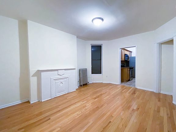 3rd image of 348 Lenox Ave #5NC