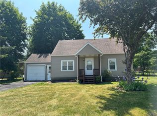 5 Lennon Pl, Whitesboro, NY 13492