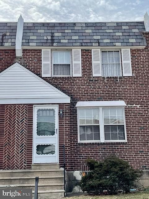 1st image of 7512 Gilbert St