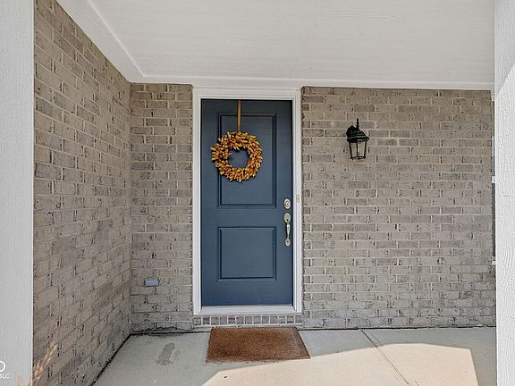 4th image of 4320 Indigo Walk Ln