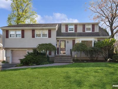 403 Wildrose Ave, Bergenfield, NJ, 07621