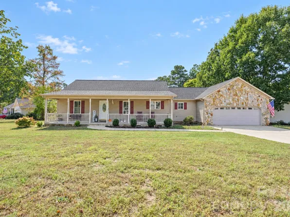 1459 Angela Ct, Lincolnton, NC 28092