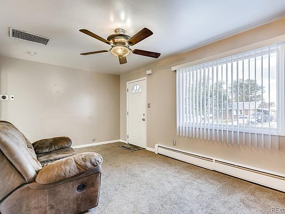 2nd image of 1565 S Shoshone St