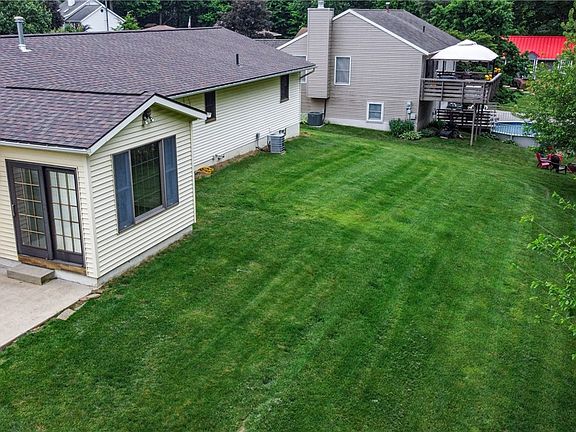 3rd image of 2411 Otterbin St