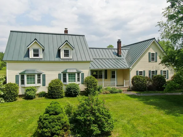 124 Swan Road, Hermon, ME 04401