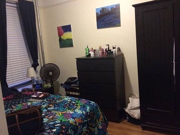 3rd image of 2521 31st Ave APT D31