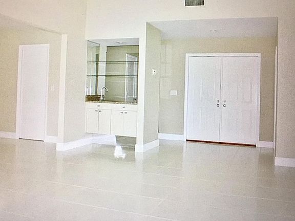 3rd image of 2483 SW Egret Pond Circle