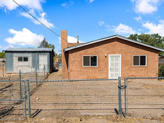 2nd image of 6413 Edith Blvd NE