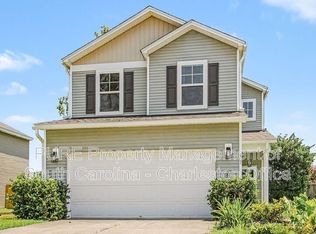 407 Greywood Ln, Goose Creek, SC 29445