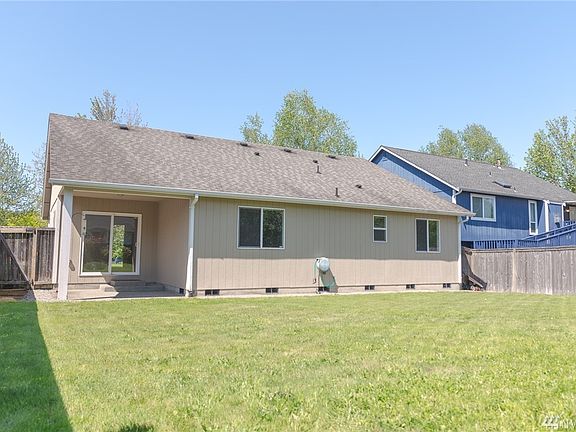 3rd image of 4104 Ingleside Dr SE