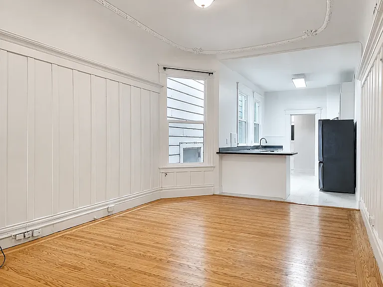 1726 Washington St #1726 — Photo 3