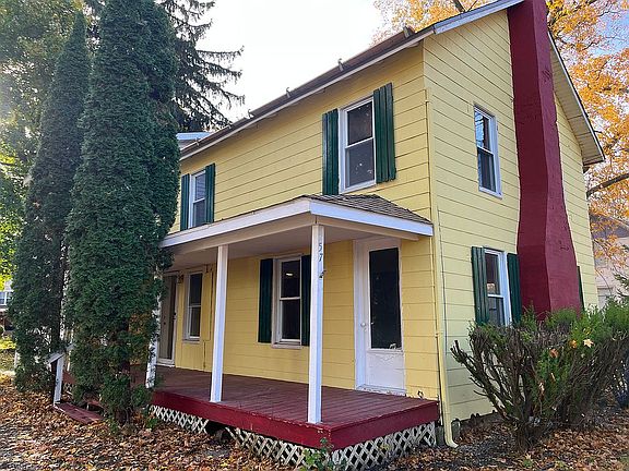 3rd image of 57 Reading Ave