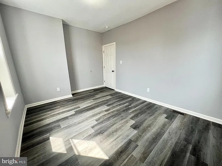 5532 Chancellor St — Photo 13