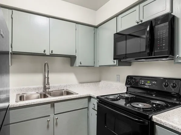 Watson Street Apartments, 215 W Watson St #10, Fayetteville, AR 72701